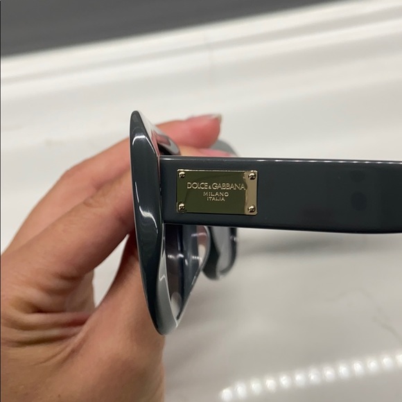 New Dolce & Gabbana Sunglasses - Picture 2 of 5